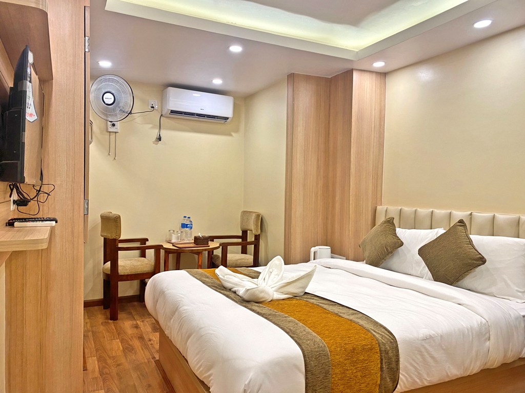 Deluxe Single Bed Room